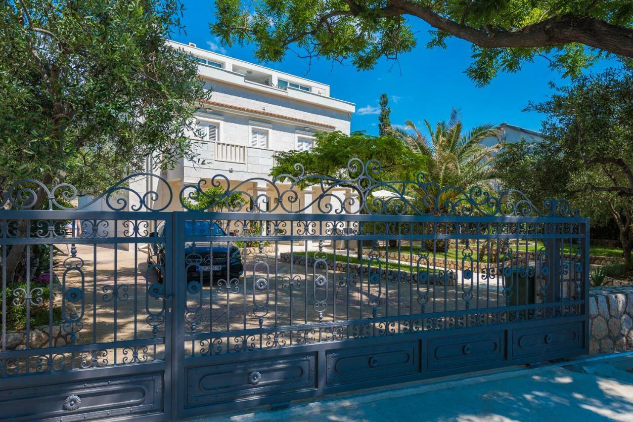 Villa Bella With Pool Novalja Extérieur photo