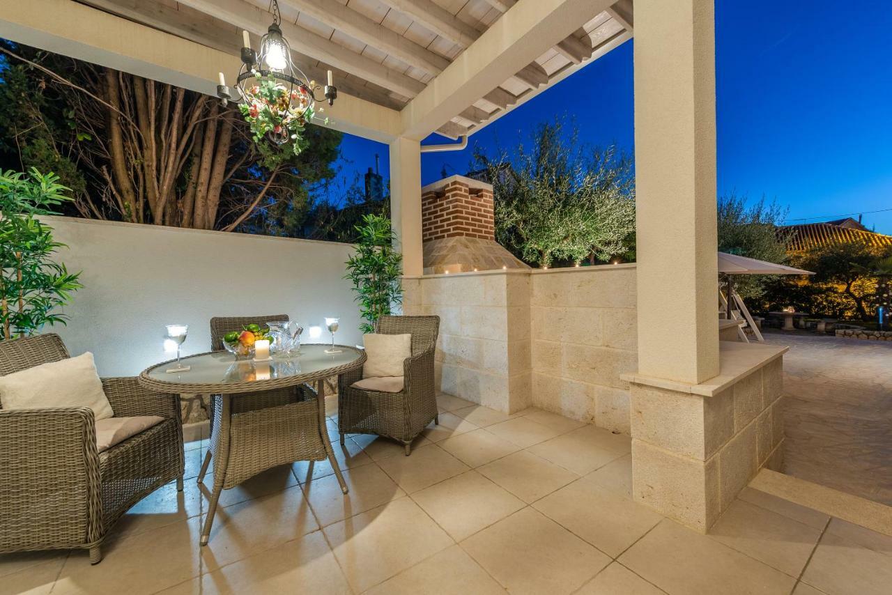 Villa Bella With Pool Novalja Extérieur photo